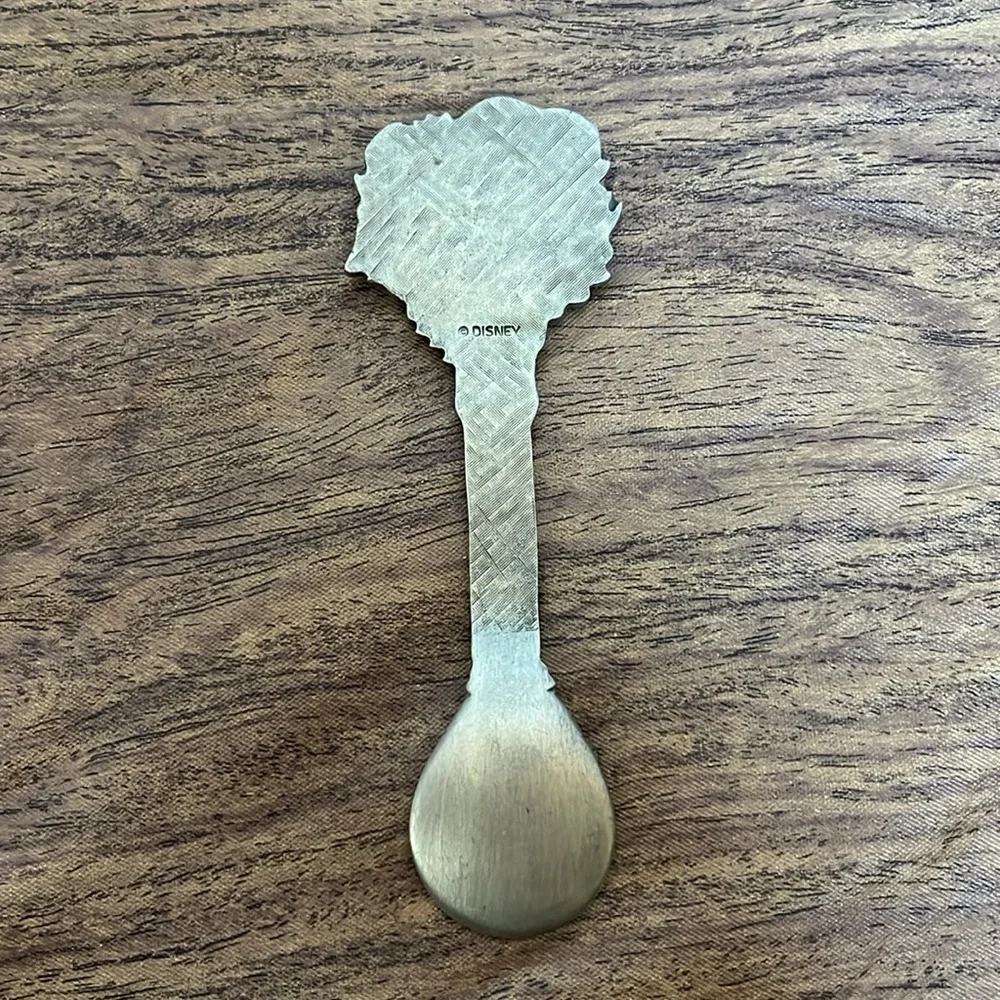 Disney Vintage 1998 The Animal Kingdom Souvenir Collectible Pewter Spoon